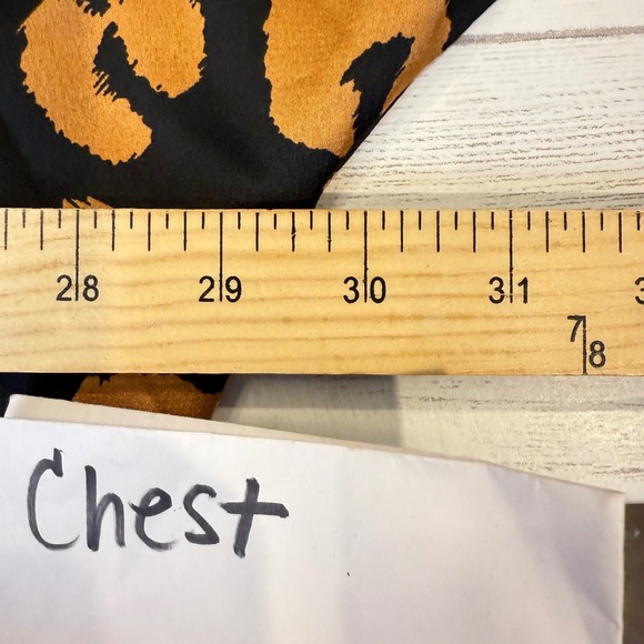 NWT Umgee Large gold black Leopard button blouse quiet luxury old money women - Picture 5 of 10